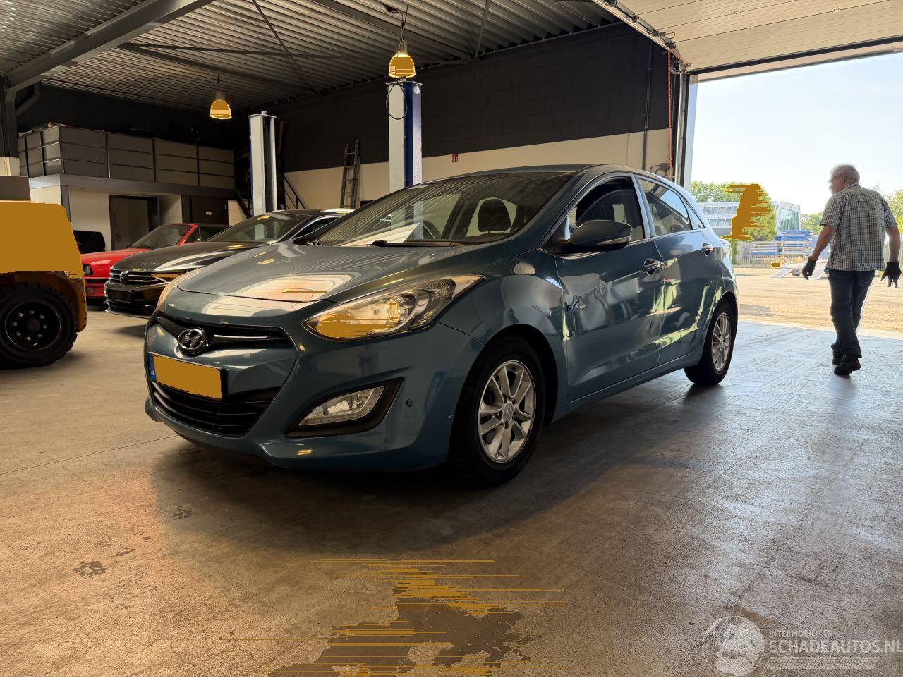Hyundai I-30 1.6 GDI i-Vision