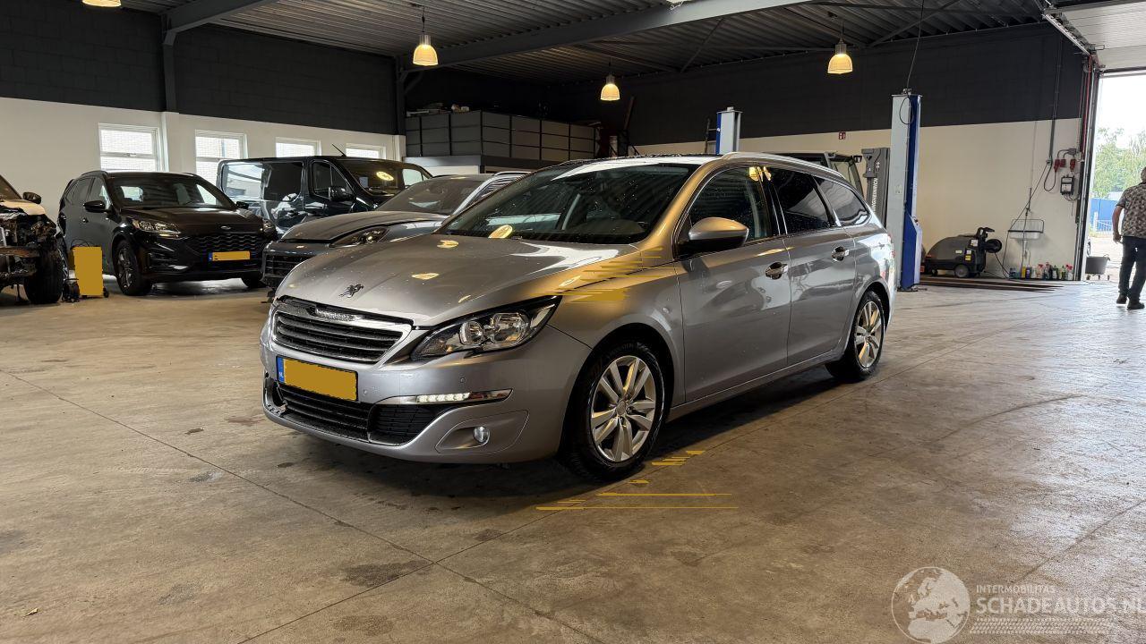 Peugeot 308 1.6 BlueHDI Blue Lease Executive
