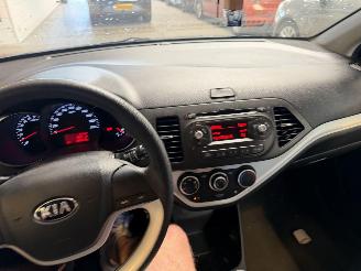 Kia Picanto 1.0 CVVT EcoDynamics NAP! picture 22