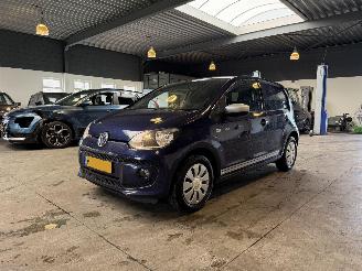 Coche accidentado Volkswagen Up! 1.0 High Up! 99.000 KM! 2015/11