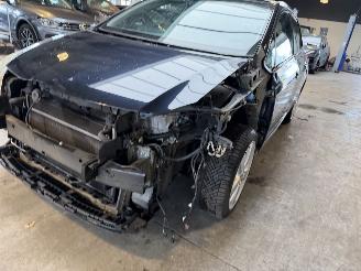 Toyota Auris 1.8 Full Hybrid Dynamic picture 12