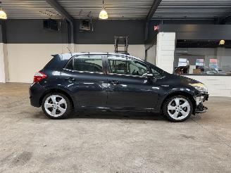 Toyota Auris 1.8 Full Hybrid Dynamic picture 6