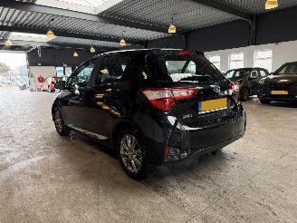 Toyota Yaris 1.5 Hybrid Executive picture 3