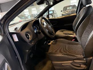 Toyota Yaris 1.5 Hybrid Executive picture 19