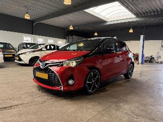 škoda osobní automobily Toyota Yaris 1.5 Hybrid Dynamic 81.000 KM! 2016/9
