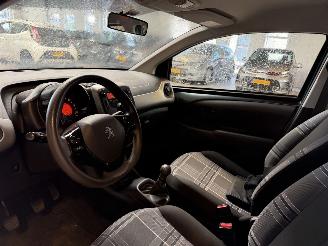 Peugeot 108 1.0 e-VTi Active picture 21