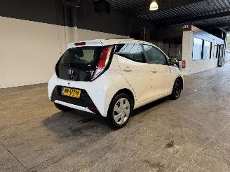 Toyota Aygo 1.0 VVT-i x-wave picture 5