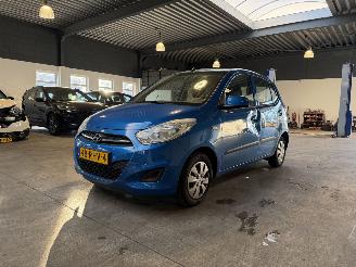 krockskadad bil auto Hyundai I-10 1.1 i-Drive Cool NAP! 2011/5