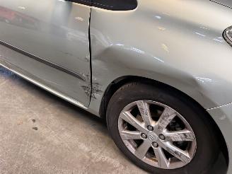 Toyota Yaris 1.3 VVT-i Executive picture 10