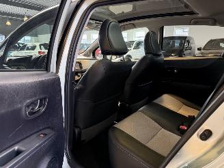 Toyota Yaris 1.3 VVT-i Executive picture 14