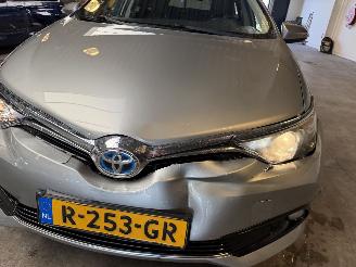 Toyota Auris Touring Sports 1.8 Hybrid Dynamic picture 10