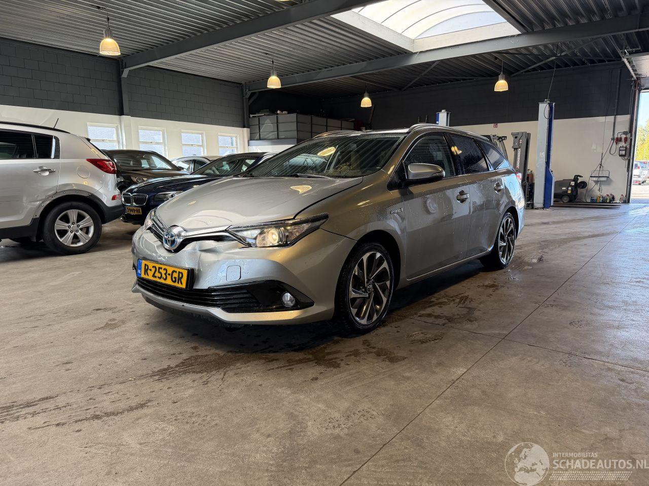 Toyota Auris Touring Sports 1.8 Hybrid Dynamic