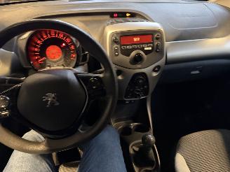 Peugeot 108 1.0 e-VTi Active TOP! picture 20