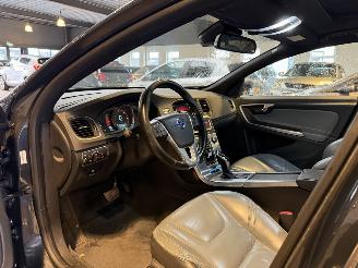 Volvo V-60 2.4 D6 AWD Plug-In Hybrid Summum picture 19