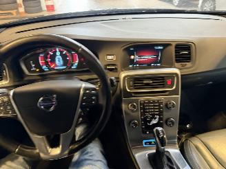 Volvo V-60 2.4 D6 AWD Plug-In Hybrid Summum picture 24