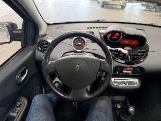 Renault Twingo 1.2 16V Dynamique picture 19