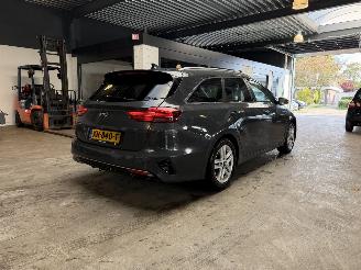 Kia Ceed Sportswagon 1.4 T-GDi DynamicPlusLine picture 5