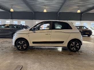 Renault Twingo 1.0 SCe picture 2