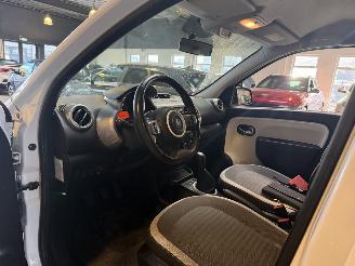 Renault Twingo 1.0 SCe picture 18