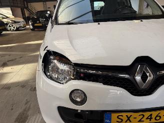 Renault Twingo 1.0 SCe picture 10