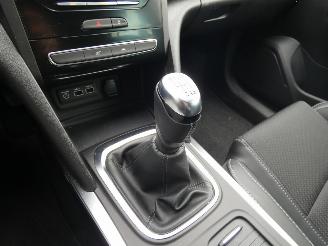 Renault Mégane Estate 1.3 TCe Intens picture 18