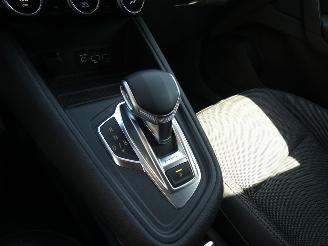 Renault Captur 1.6 E-Tech Hybrid 145 SL Rive Gauche picture 18