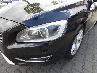 Volvo V-60 PLUG IN HYBRID 2.4 D6 AWD Pl.i Sum. picture 28