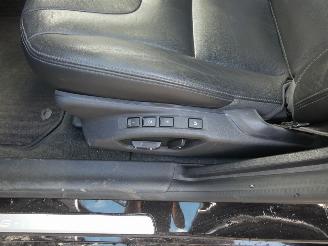 Volvo V-60 PLUG IN HYBRID 2.4 D6 AWD Pl.i Sum. picture 15