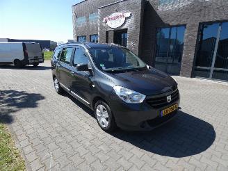 Dacia Lodgy 1.2 TCe Lauréate 5p. picture 2