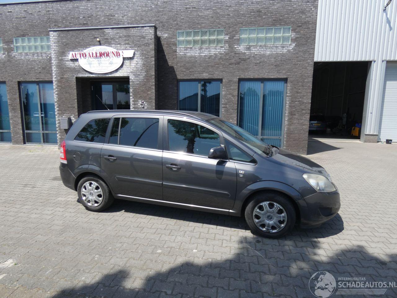 Opel Zafira 1.6 Cosmo 7p