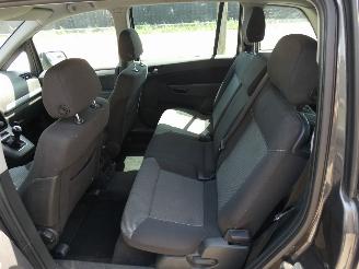 Opel Zafira 1.6 Cosmo 7p picture 11