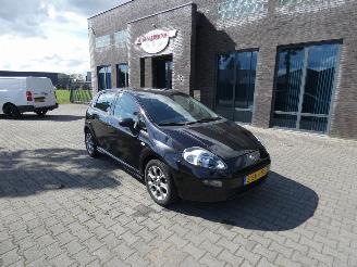 Fiat Punto Evo 0.9 TwinAir Pop picture 2