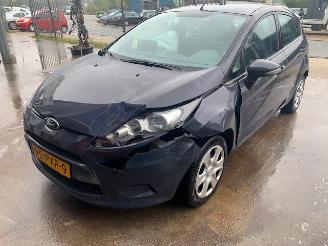 Damaged car Ford Fiesta Fiesta 6 (JA8) Hatchback 1.25 16V (STJA(Euro 5)) [44kW] 2011/4
