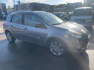 Renault Clio Clio III Estate/Grandtour (KR) Combi 1.2 16V TCE 100 (D4F-784(D4F-H7)) [74kW picture 3