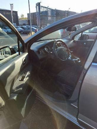 Peugeot 5008 5008 I (0A/0E) MPV 1.6 VTI 16V (EP6C(5FS) picture 7