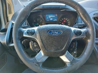 Ford Transit Custom Transit Custom Van 2.2 TDCi 16V picture 12