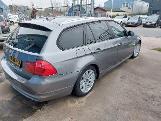 BMW 3-serie 3 serie Touring (E91) Combi 320d 16V Corporate Lease picture 6