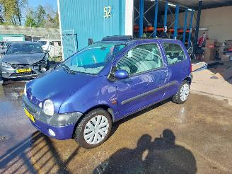 Schadeauto Renault Twingo Twingo (C06) Hatchback 3-drs 1.2 16V 2001/6