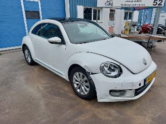 Volkswagen Beetle Beetle (16AB) Hatchback 3-drs 1.2 TSI picture 3