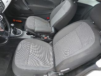 Volkswagen Beetle Beetle (16AB) Hatchback 3-drs 1.2 TSI picture 9