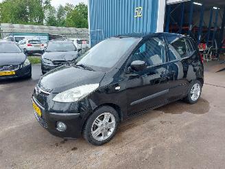 Vaurioauto  passenger cars Hyundai I-10 i10 (F5) Hatchback 1.2i 16V 2009/3