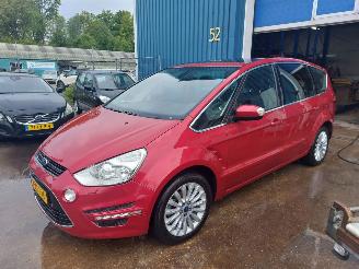 Voiture accidenté Ford S-Max S-Max (GBW) MPV 1.6 EcoBoost 16V 2014/10