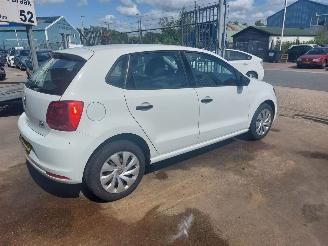 Volkswagen Polo Polo V (6R) Hatchback 1.4 TDI picture 6