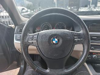 BMW 5-serie 5 serie (F10) Sedan 528i 16V picture 11