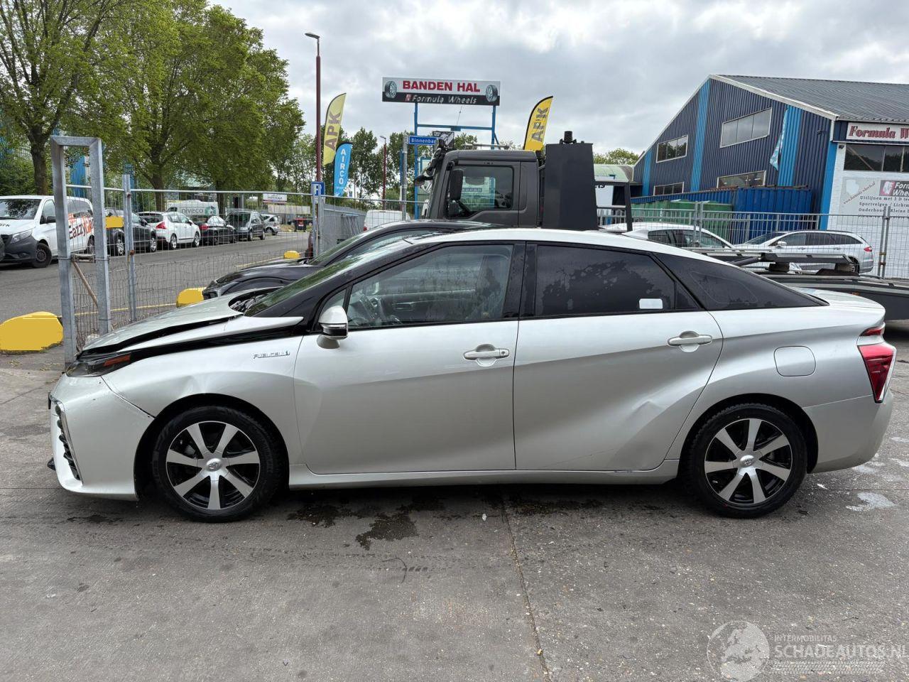 Toyota Mirai FCV Executive 113kW Hydrogen hybrid