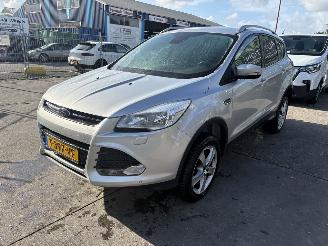Auto incidentate Ford Kuga 1.5 Ecoboost 134KW Autom. 4WD Clima Navi Titanium 2016/2
