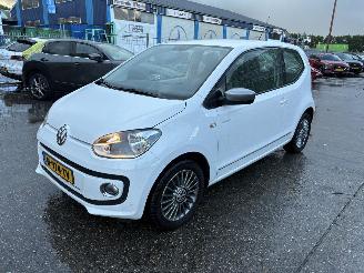 Voiture accidenté Volkswagen Up! 1.0 44KW High Up Airco 2013/10