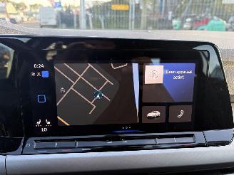 Volkswagen Golf 1.0 eTSI 81KW DSG Clima Navi Led Life Business picture 11