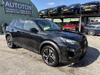 Voiture accidenté Peugeot 2008 1.2 Autom. 96KW Allure Clima Navi Led 360 Camera NAP 2023/12