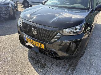 Peugeot 2008 1.2 Autom. 96KW Allure Clima Navi Led 360 Camera NAP picture 16
